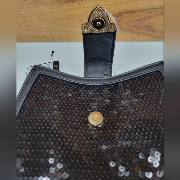 Guess Crossbody Black Bag Top Handles Tanyel NEW - Picture 12 of 14